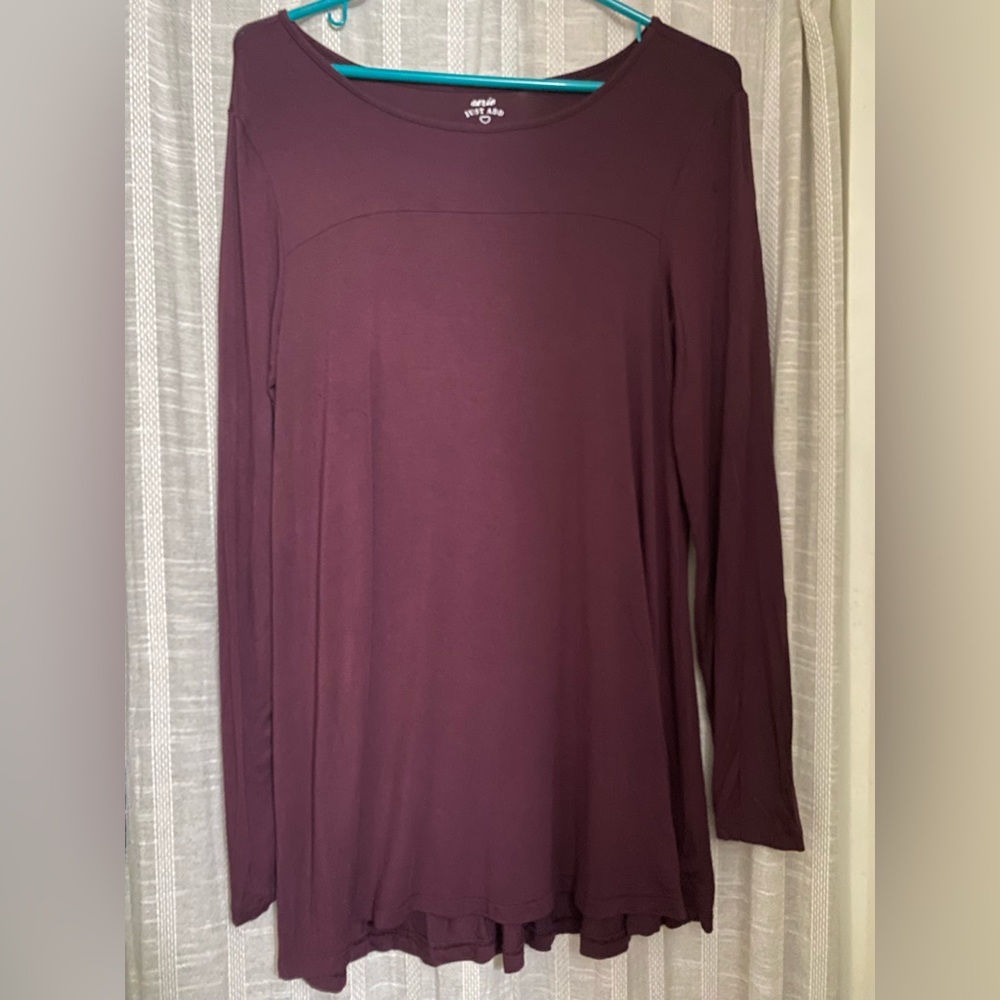 Aerie tunic length tee-size medium